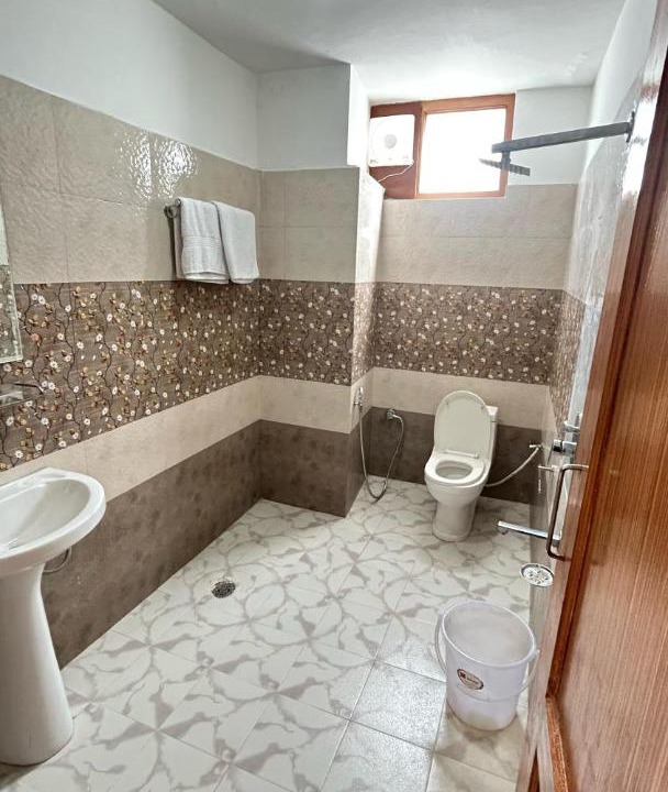Photo of Bathroom in New Manali