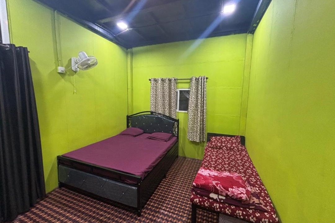 Photo of Bedroom in Satara