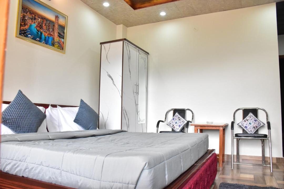 Photo of Bedroom in Kasauli