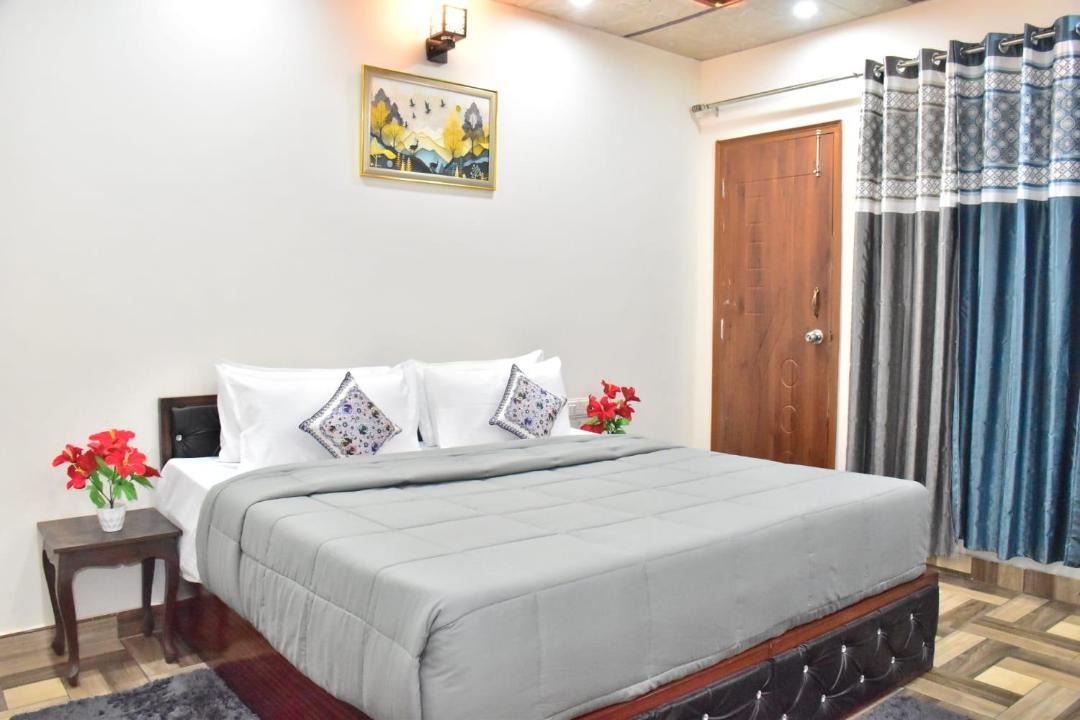 Photo of Bedroom in Kasauli