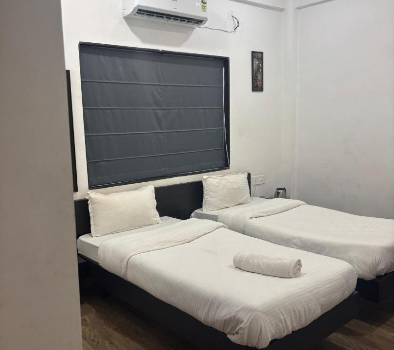 Photo of Bedroom in Satara