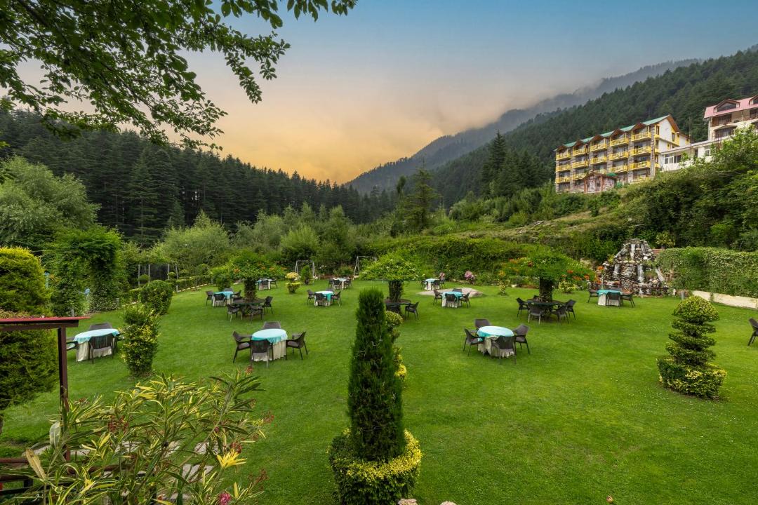 Photo of Others in Old Manali