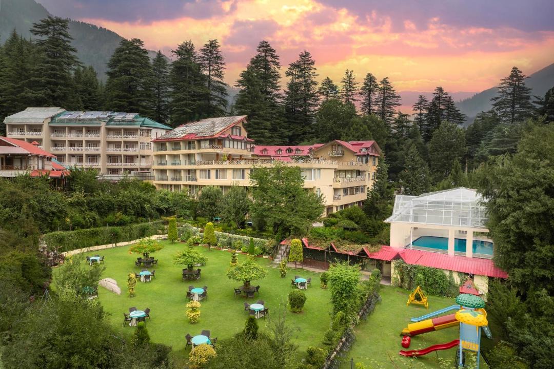 Photo of Others in Old Manali
