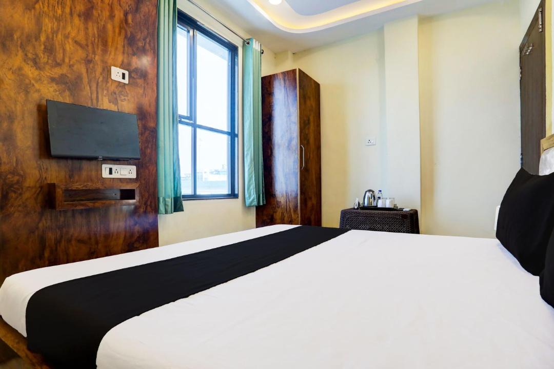 Photo of Bedroom in Dewas