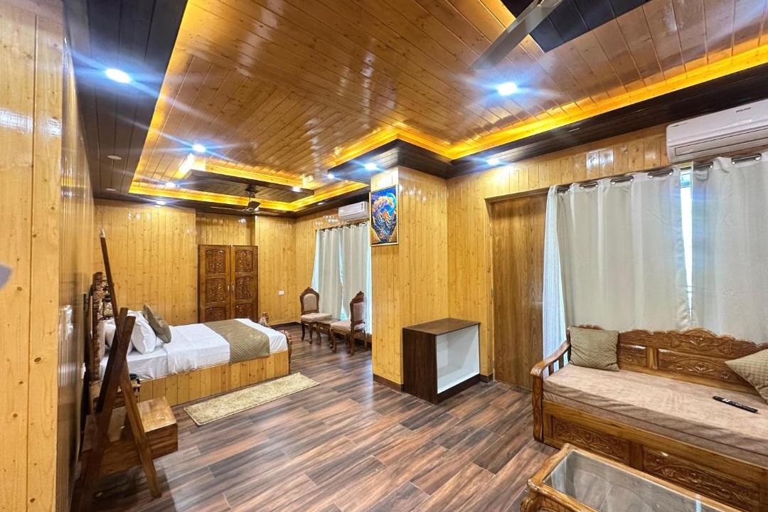 Photo of Bedroom in Chail