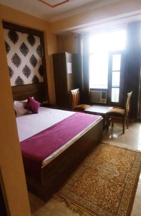 Photo of Bedroom in Dharampur