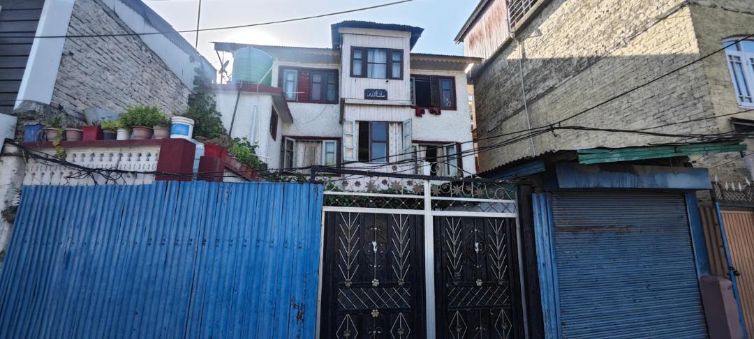 Photo of Buildings in Dal Lake