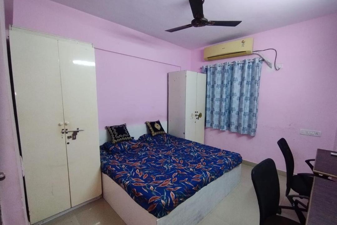Photo of Bedroom in Thane West