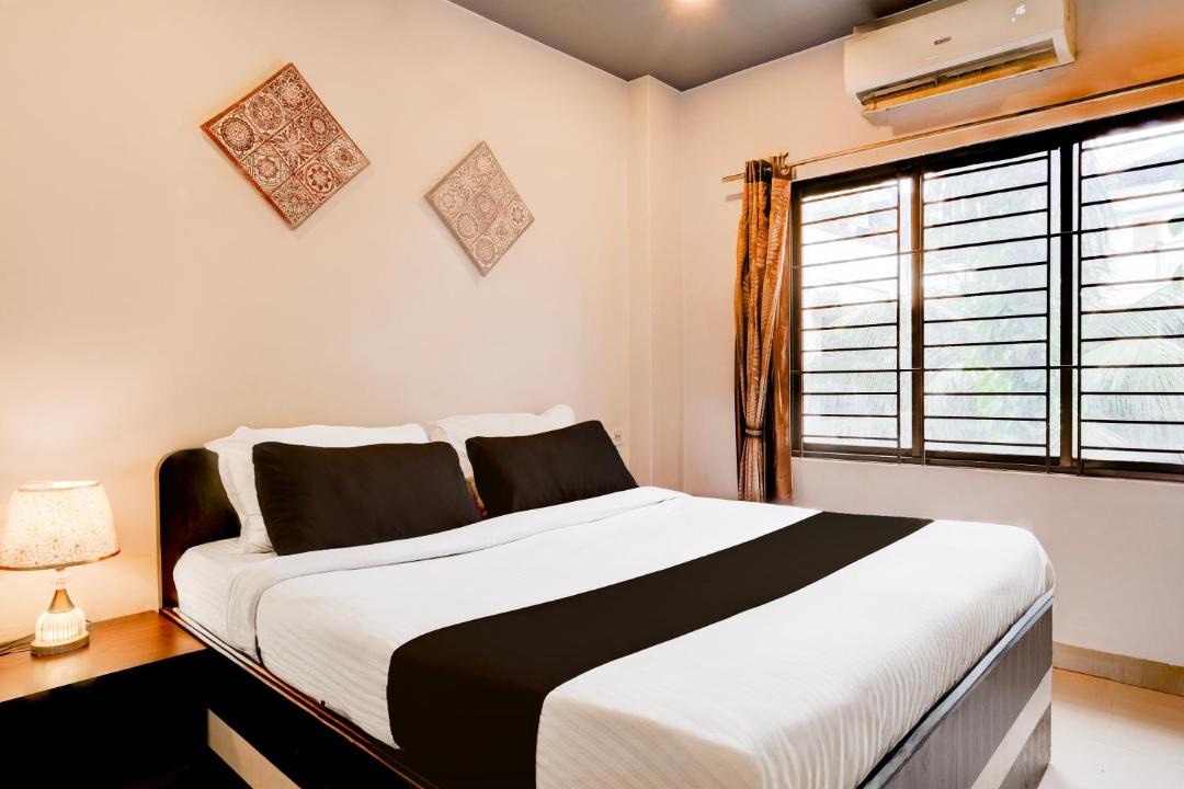 Photo of Bedroom in Sualkuchi
