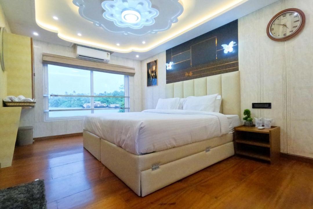 Photo of Bedroom in Muhamma