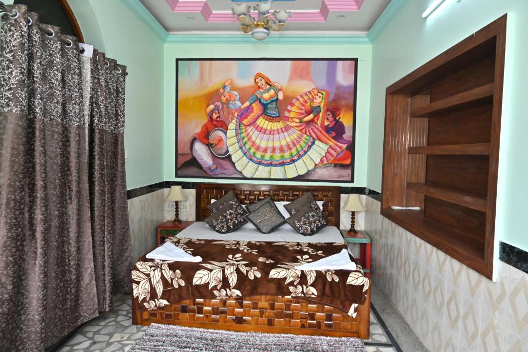 Photo of Bedroom in Gulab Sagar