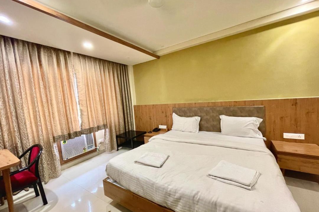 Photo of Bedroom in The Mall Road
