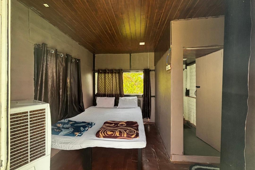 Photo of Bedroom in Satara