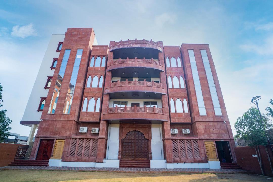 Photo of Buildings in Barli