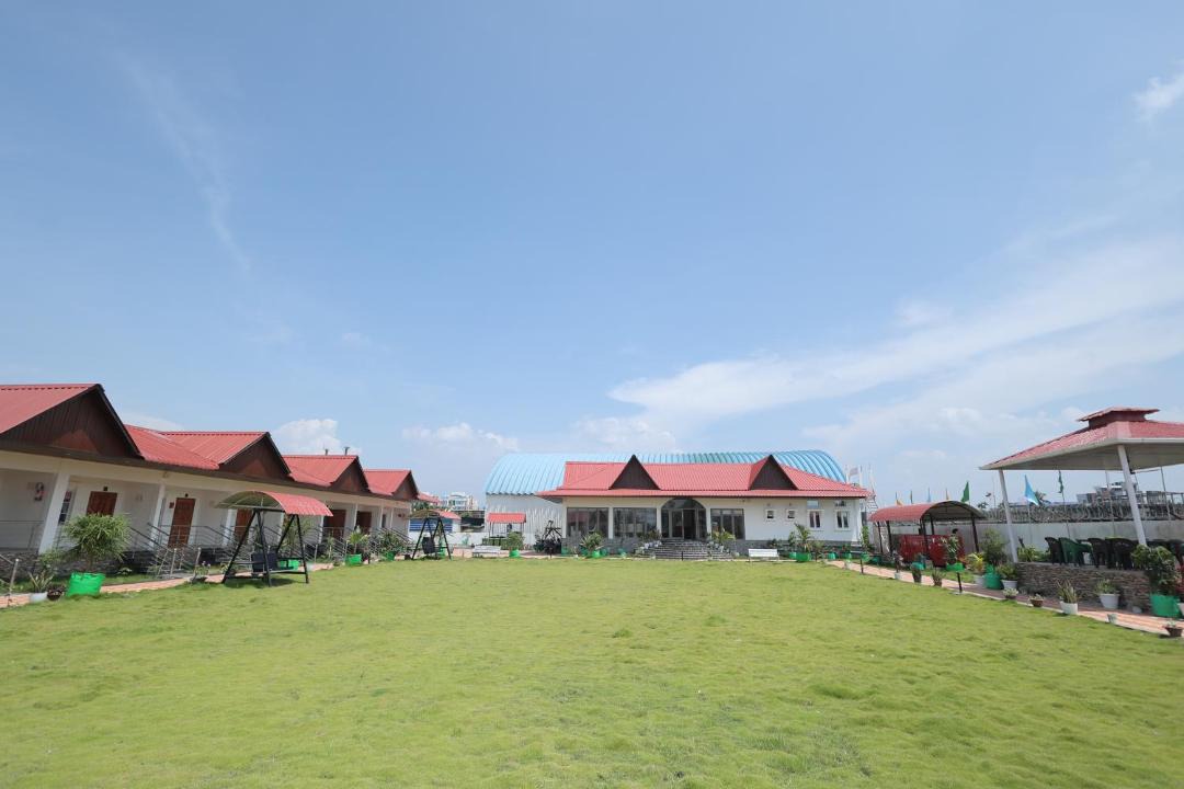 Photo of Others in Sualkuchi