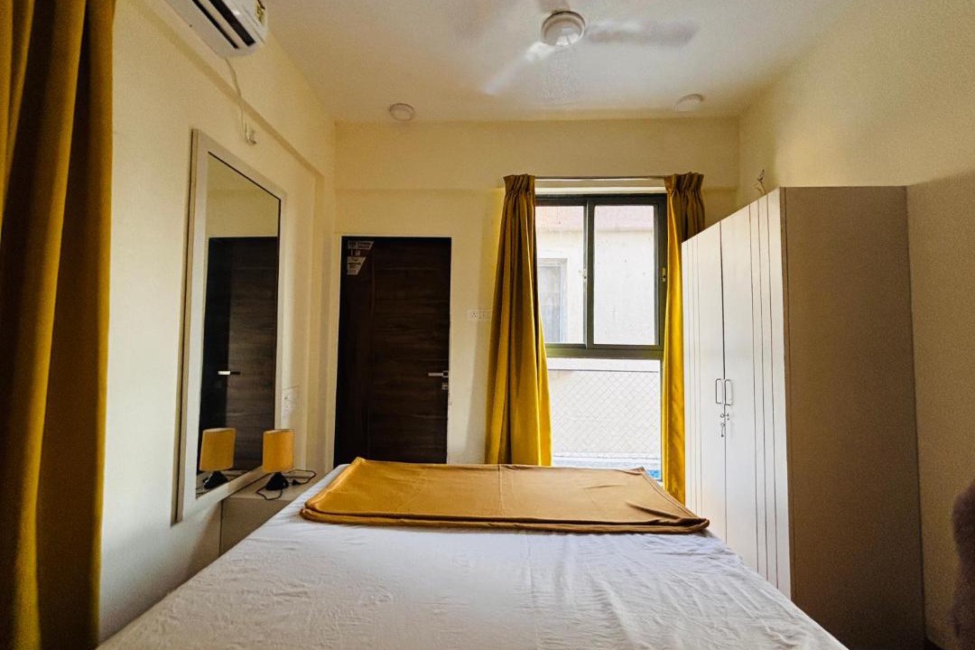 Photo of Bedroom in Pali