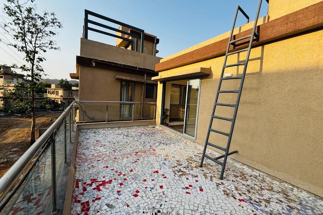 Photo of Patio Balcony in Pali