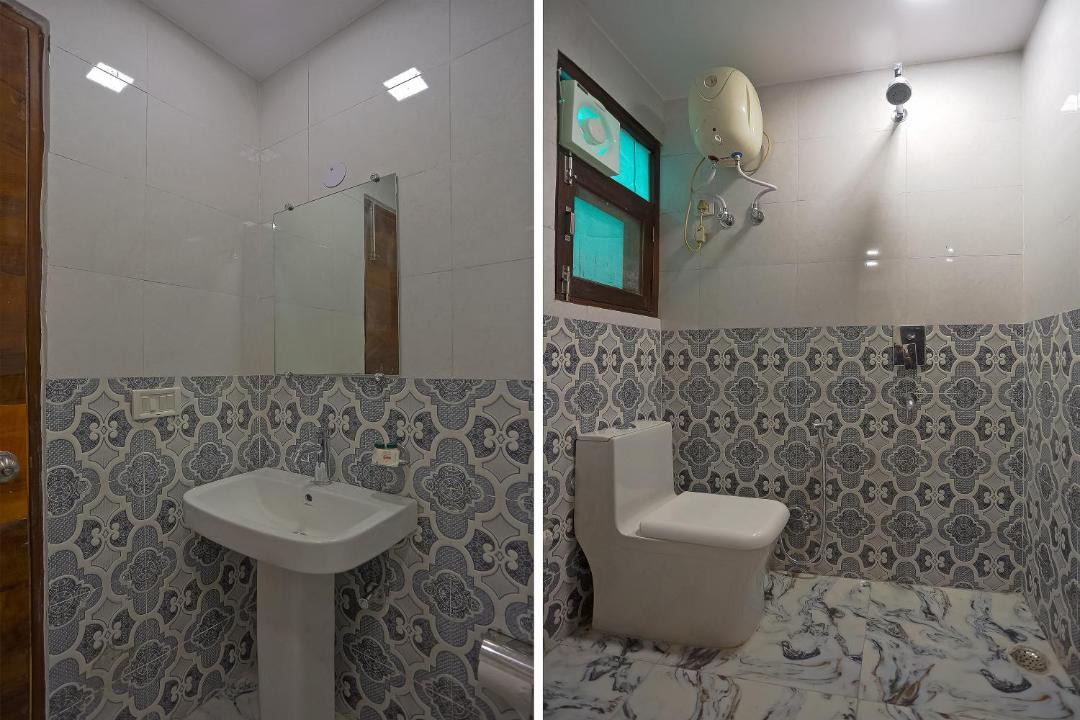 Photo of Bathroom in Janakpuri