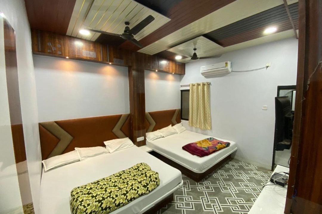 Photo of Bedroom in Omkareshwar