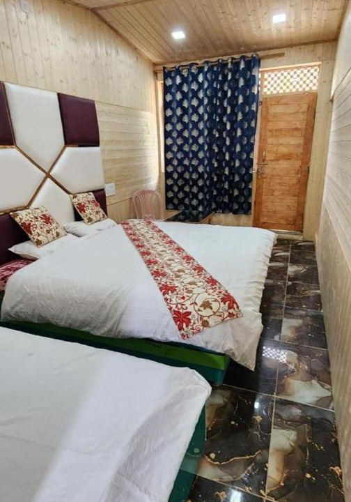 Photo of Bedroom in Pahalgam