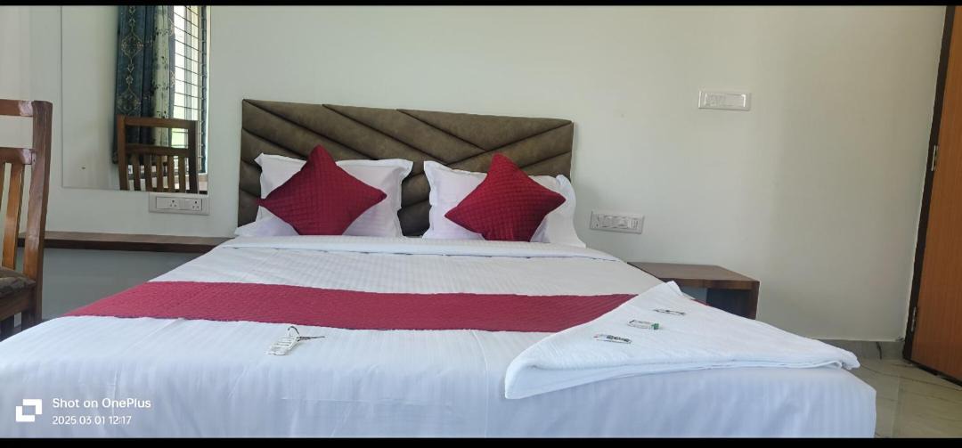 Photo of Bedroom in Kumbalgodu