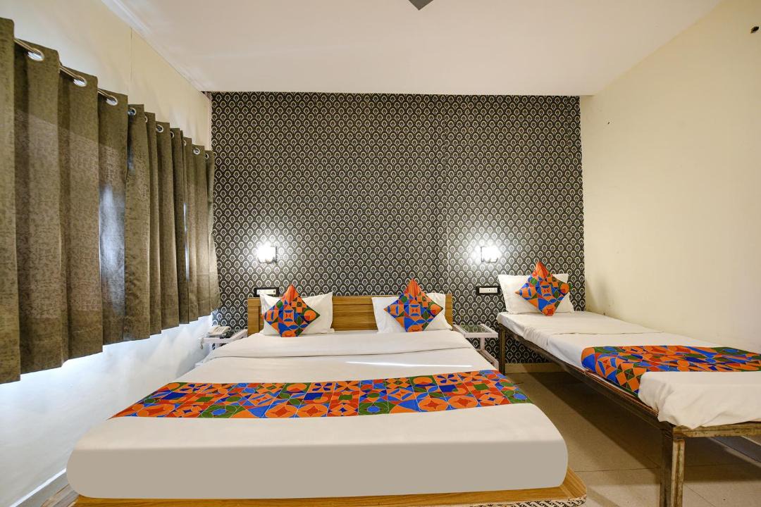 Photo of Bedroom in Dhanaulti