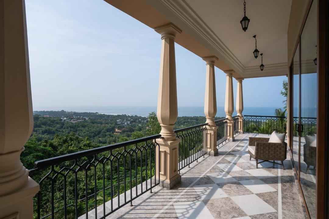 Photo of Patio Balcony in Morjim