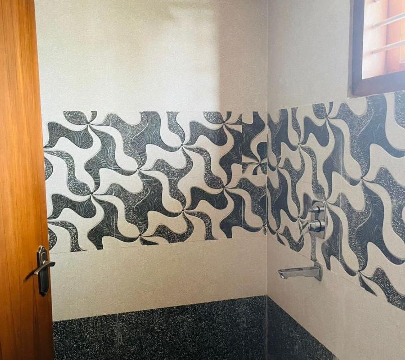 Photo of Bathroom in Adyar