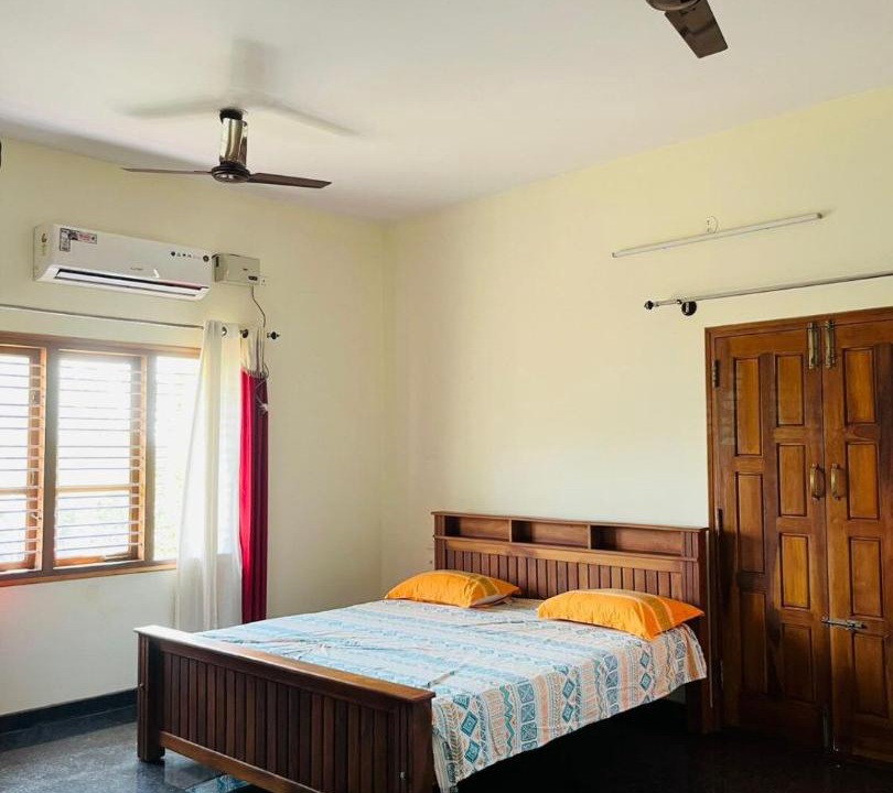 Photo of Bedroom in Adyar