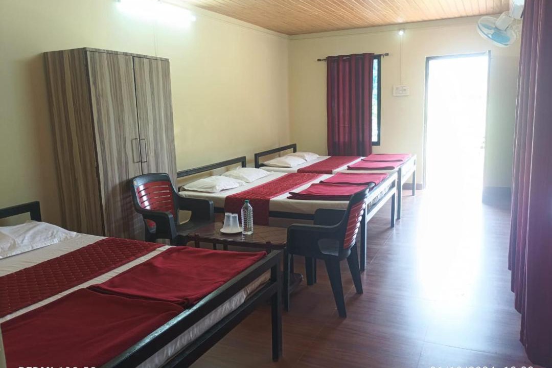 Photo of Bedroom in Timbholi