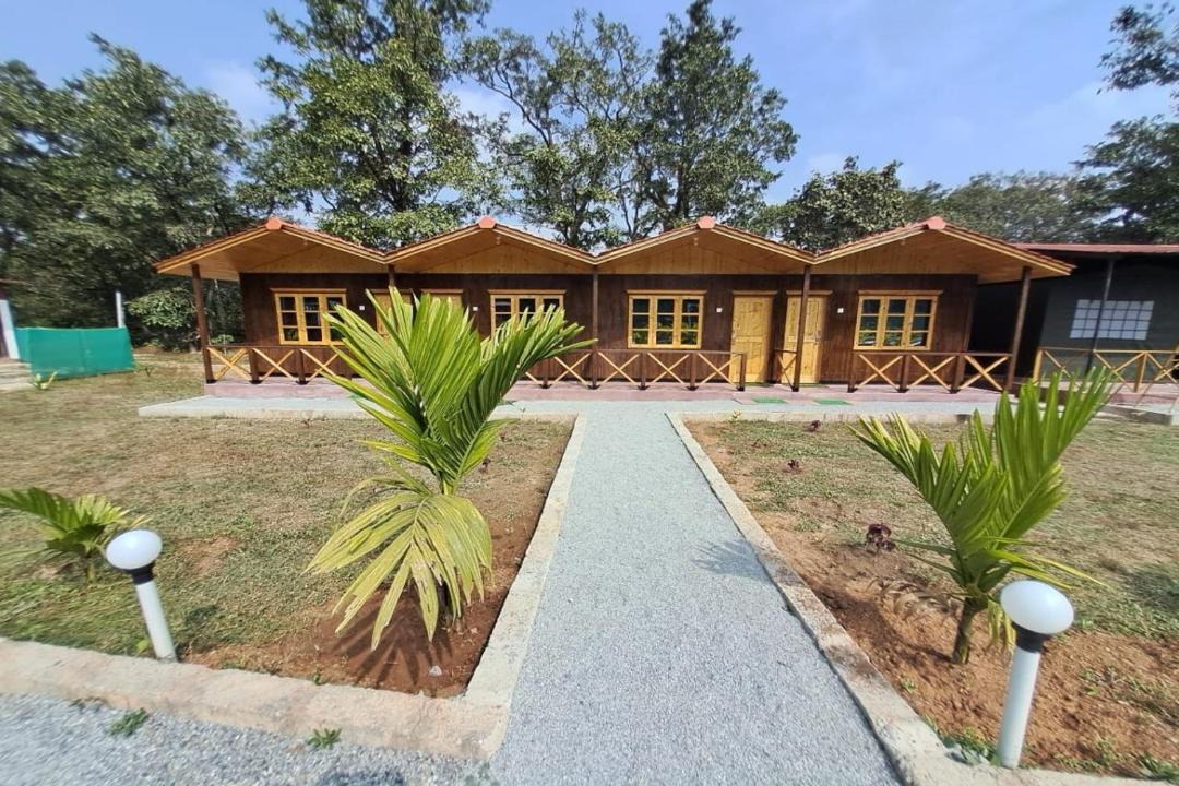 Photo of Others in Timbholi