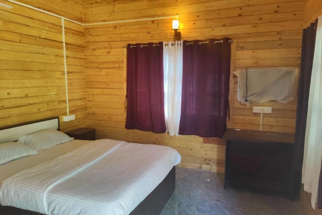Photo of Bedroom in Timbholi