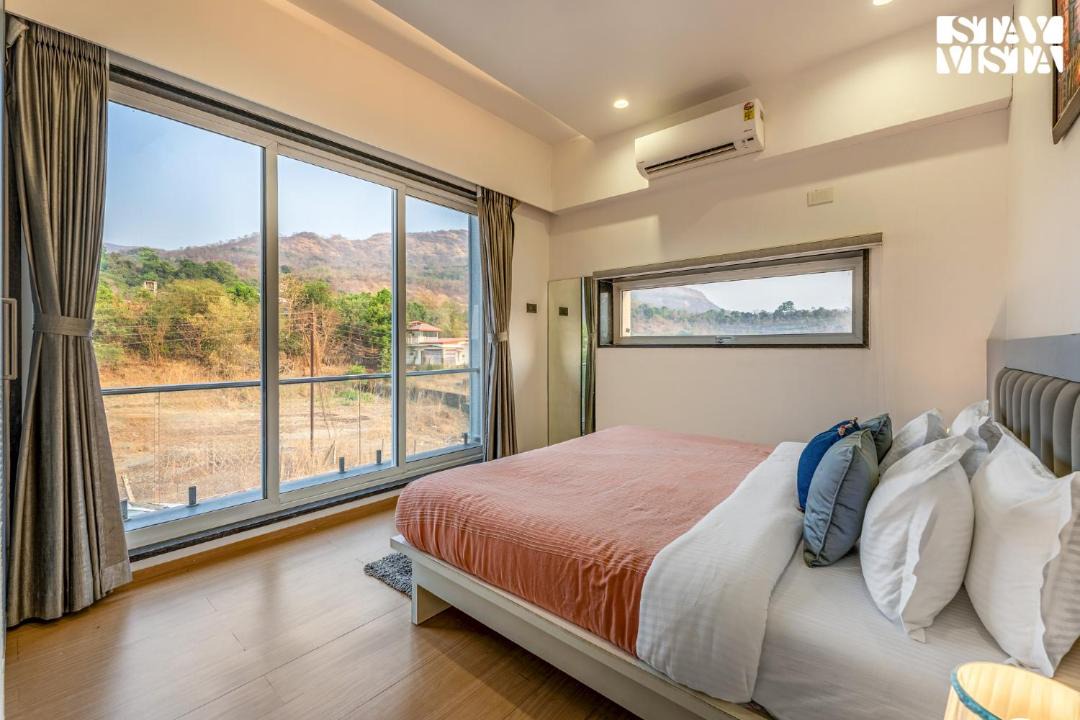 Photo of Bedroom in Lonavala