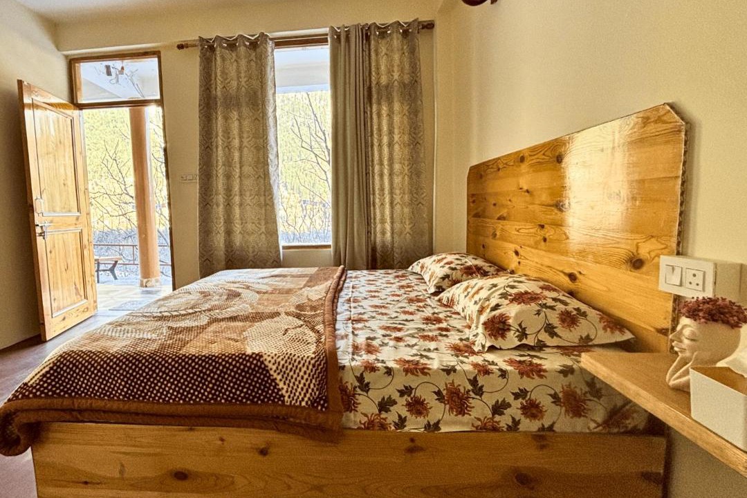 Photo of Bedroom in New Manali