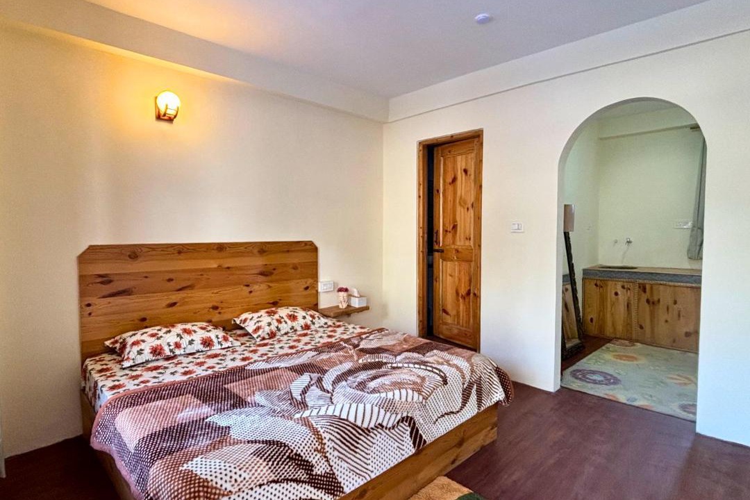 Photo of Bedroom in New Manali