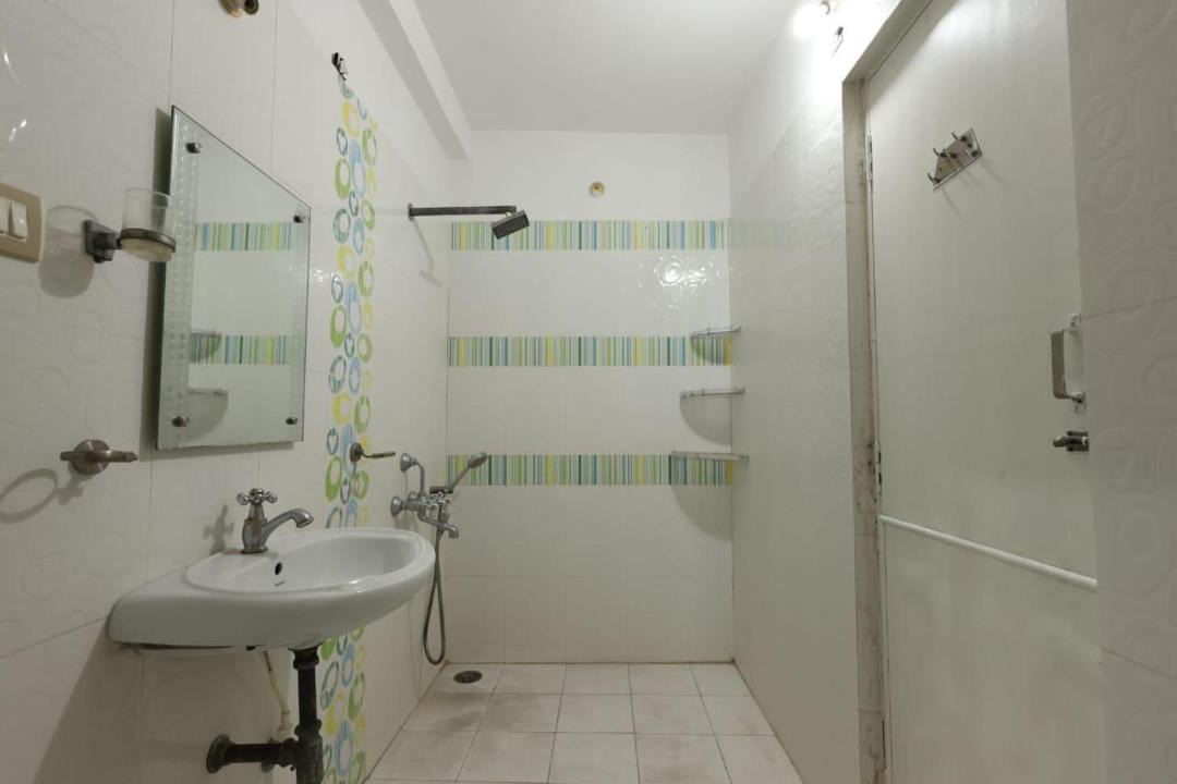 Photo of Bathroom in Toli Chowki