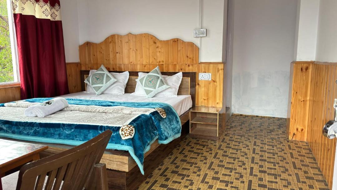 Photo of Bedroom in Kalpa