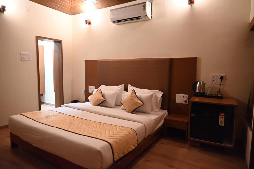 Photo of Bedroom in Warora