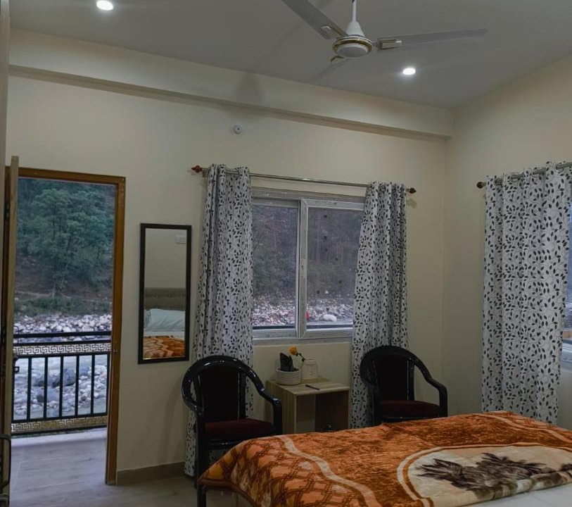 Photo of Others in Uttarkashi