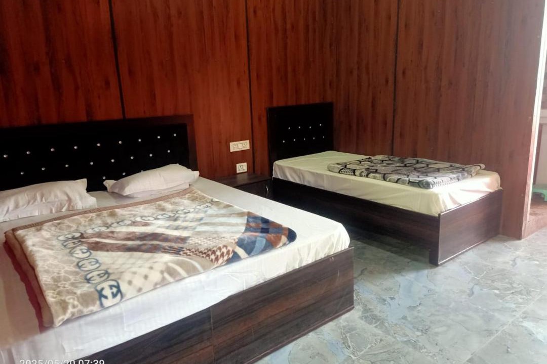 Photo of Bedroom in Chamoli