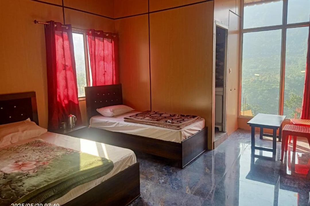 Photo of Bedroom in Chamoli