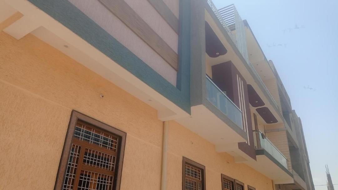 Photo of Buildings in Jora