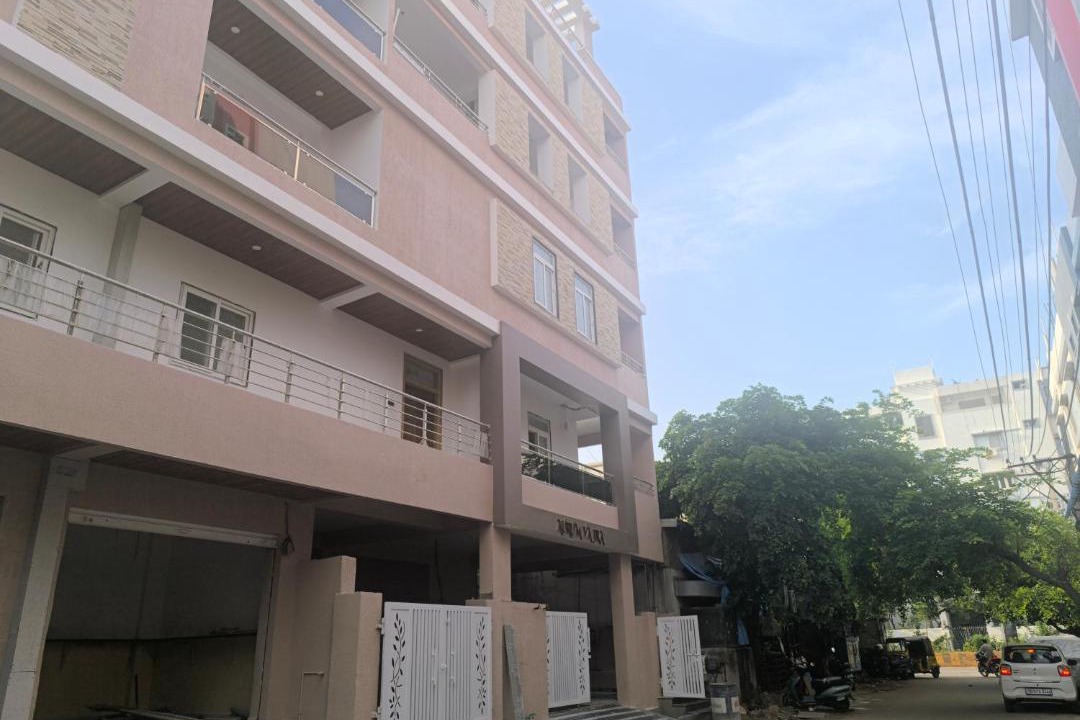 Photo of Buildings in Manikonda