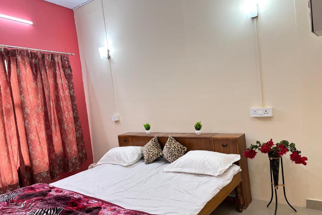 Photo of Bedroom in Palampur