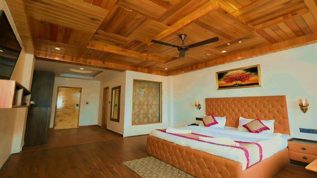 Photo of Bedroom in Jagatsukh