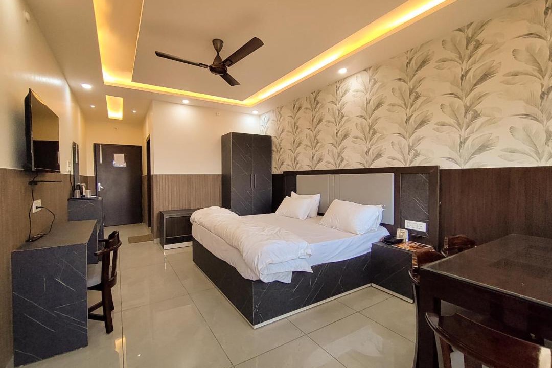 Photo of Bedroom in Almora