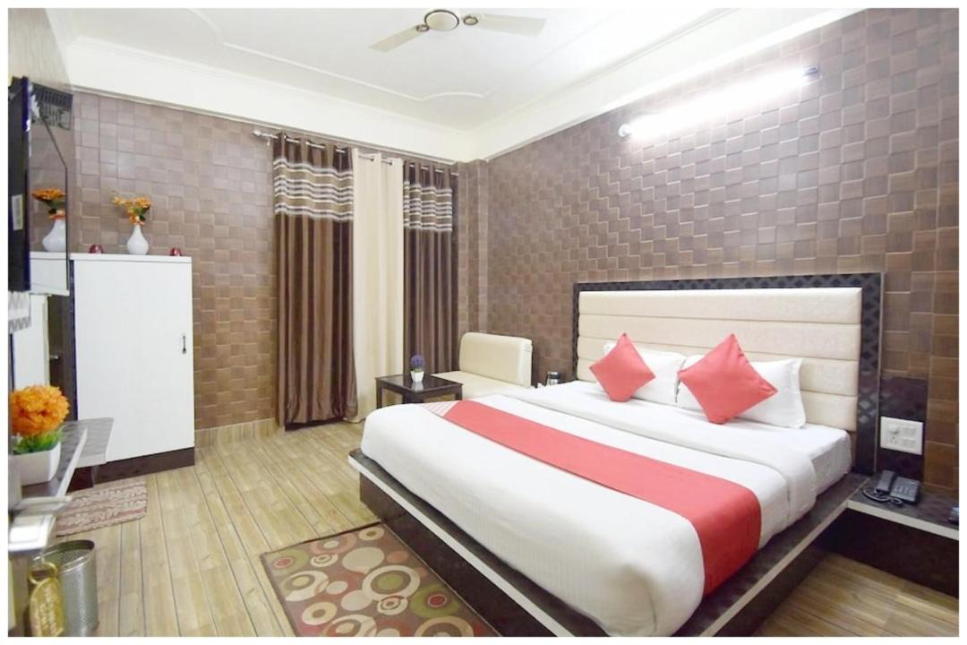 Photo of Bedroom in Katra