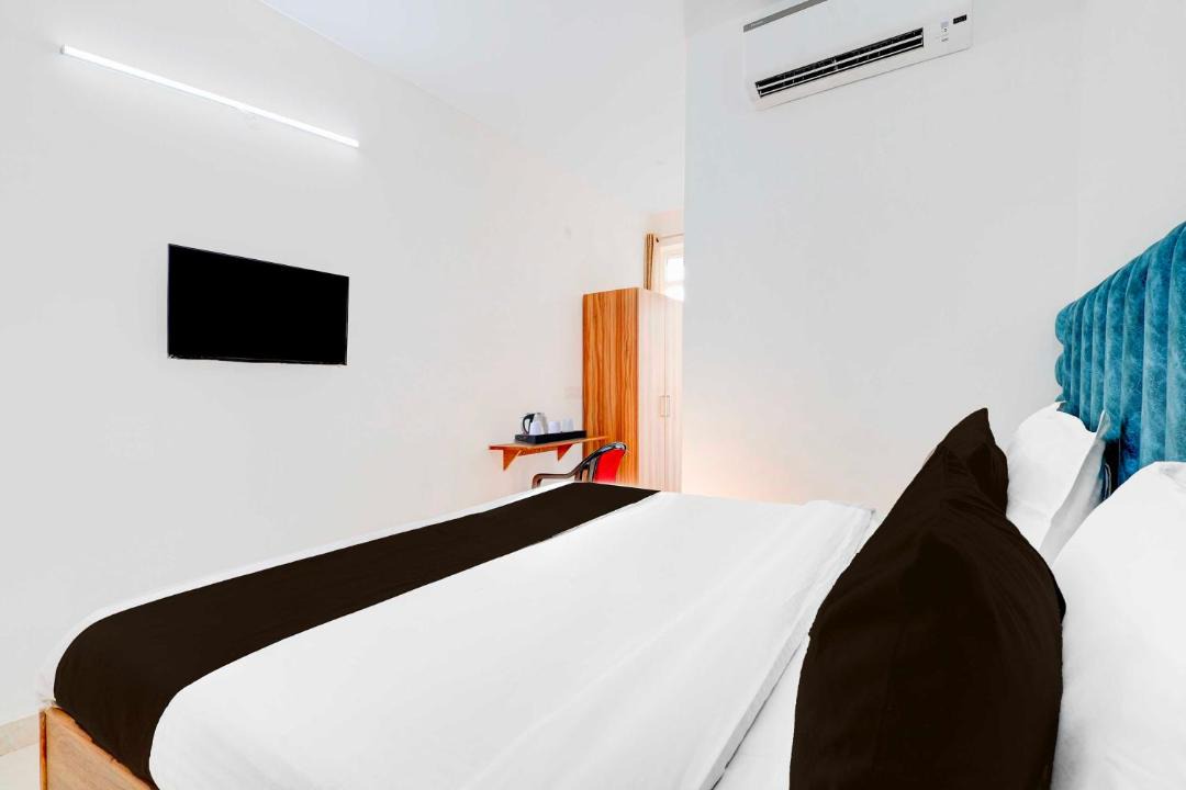 Photo of Bedroom in IMT Manesar