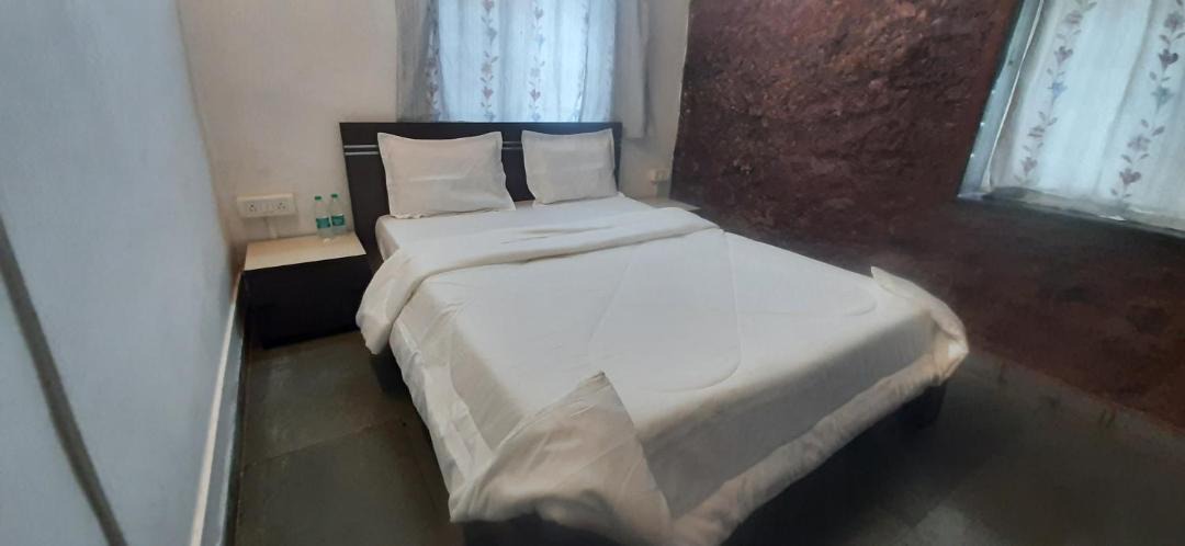 Photo of Bedroom in Panchgani