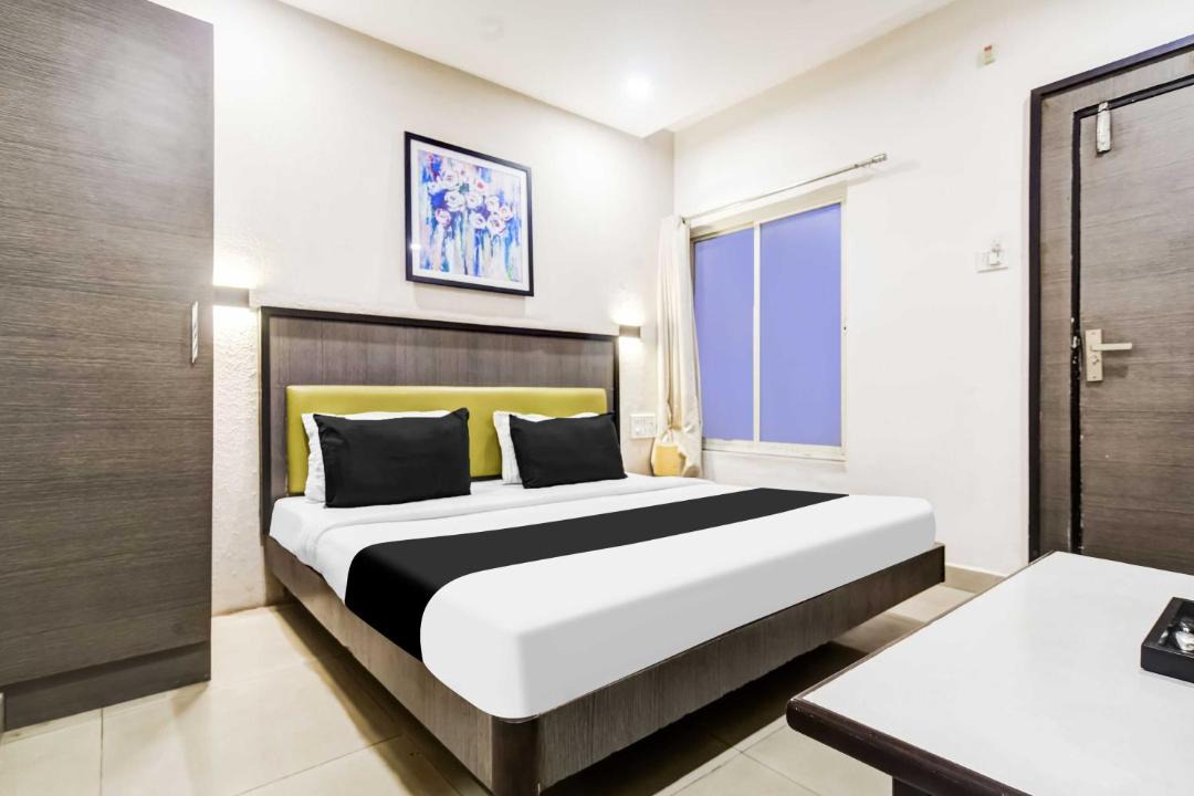 Photo of Bedroom in Dewas